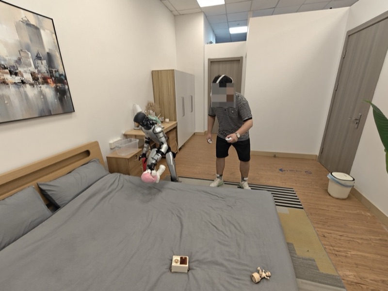 Real robot task collection environment 17