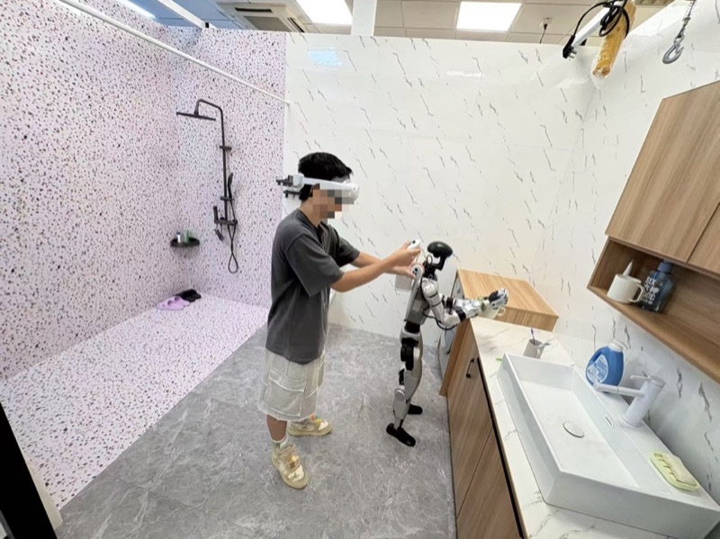 Real robot task collection environment 29