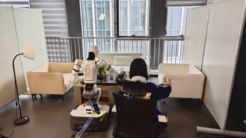 Real robot task collection environment 32