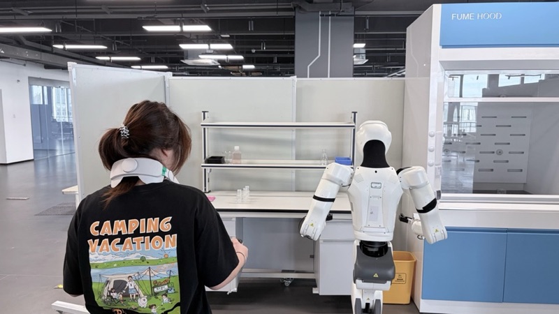 Real robot task collection environment 35