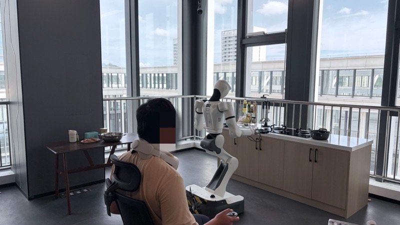 Real robot task collection environment 37