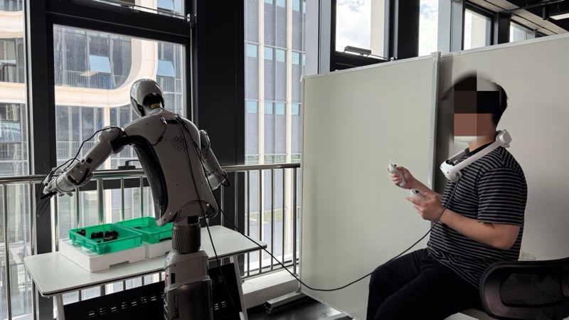 Real robot task collection environment 44